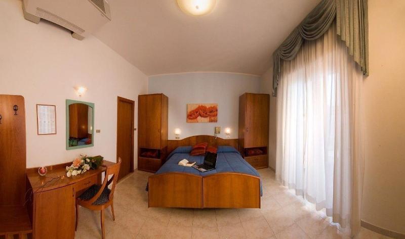 Hotel Alsen 리미니 외부 사진